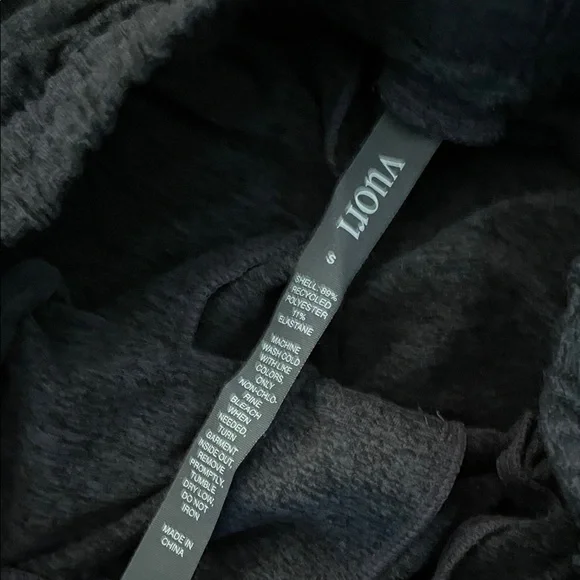 Vuori Men’s Small Charcoal Jogger Pants - Picture 2 of 6